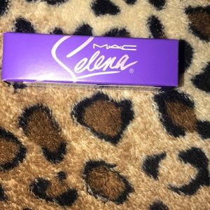 NWT MAC Selena Lipstick
